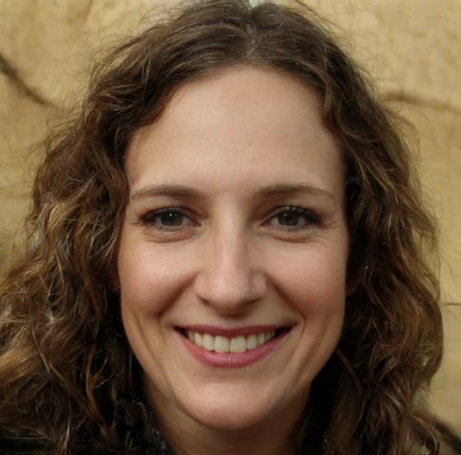 Eszter Váradi